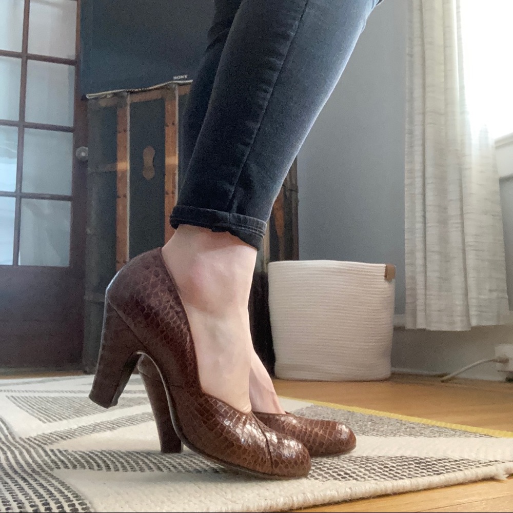 Vintage 1940’s Alligator Pumps